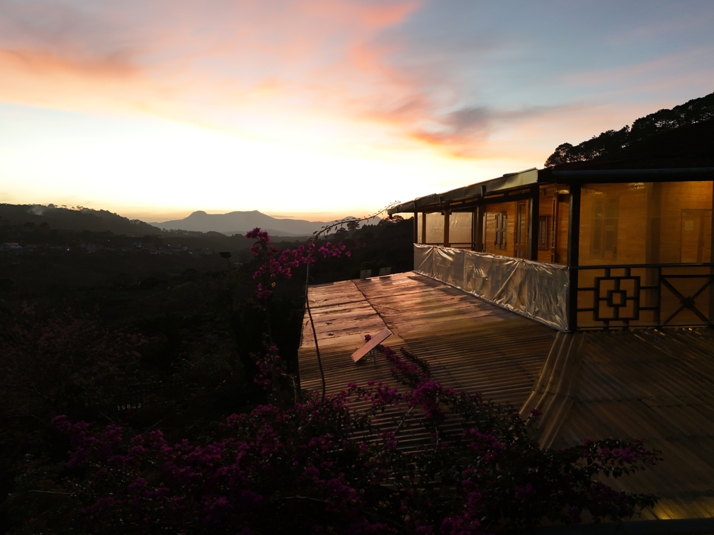 Bán biệt Thự Nghỉ Dưỡng Đà Lạt – 5 Phòng Ngủ, Săn Mây Và Ngắm Hoàng Hôn Tuyệt Đẹp