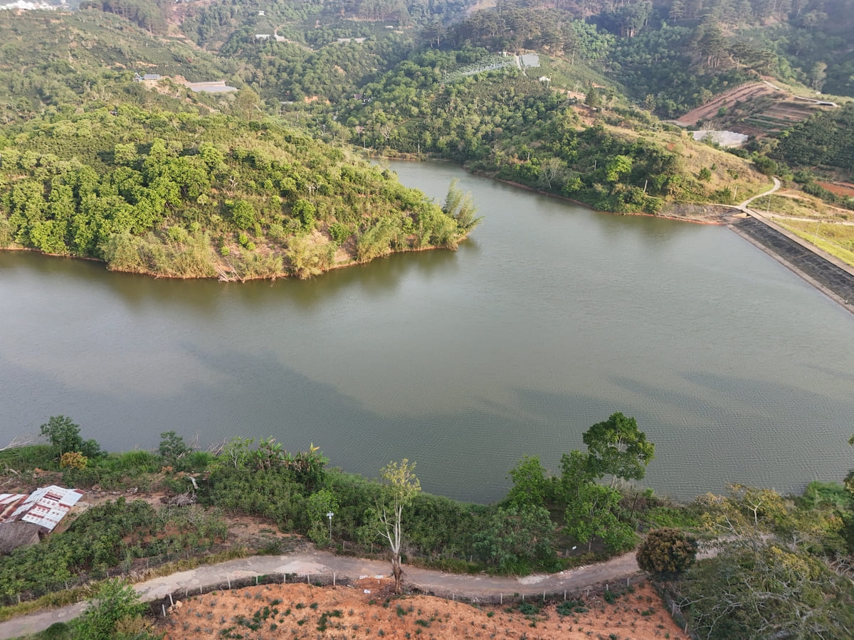 Bán đất Cầu Đất – Đà Lạt, view hồ, rừng thông, có 200m² thổ cư, ô tô tới nơi